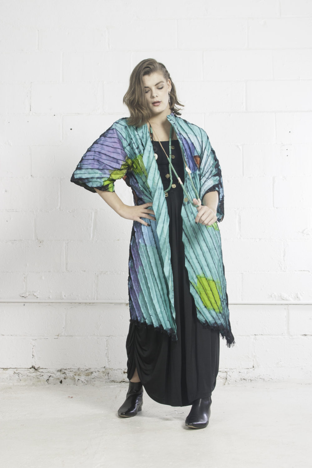 Mary Jaeger, Pleated silk duster. ©2019 maryjaeger.com. Photo courtesy of the artist.