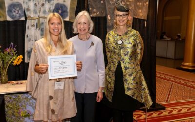 Clothing Designer Wins Sustainability Award at Smithsonian Craft2Wear Show  