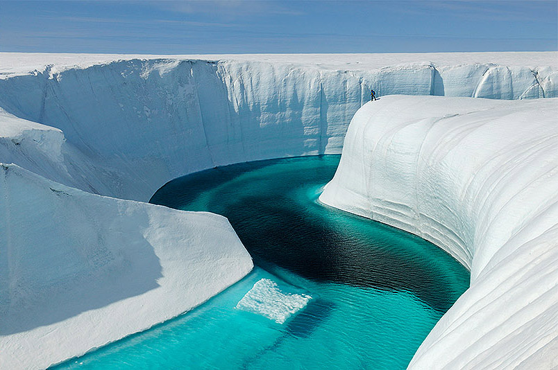 James Balog, Meltwater River Formed by Glacier Melt in Greenland. Photographs. ©2014 James Balog/Extreme Ice Survey. Courtesy of the artist and Museum of Science and Industry.