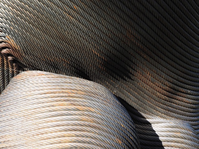 Kang Muxiang, Ru-yi Life, 2015 (detail). Renewed steel cable. Edition 6. Dimensions: 118” x 84.6” x 57”. ©Kung Muxiang 2015. Photo: Peter Handler