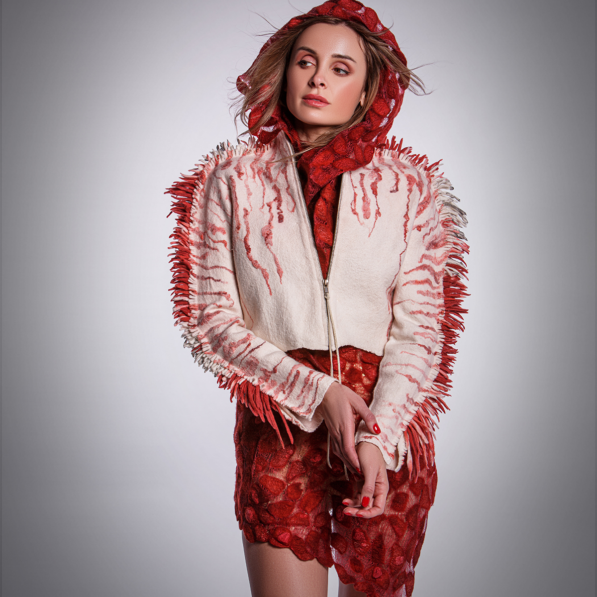 Jeanne Akita, Ice Lava Breath Jacket. Superfine merino wool, Tussah silk. ©2021 Illusions Lab. Courtesy of the artist.