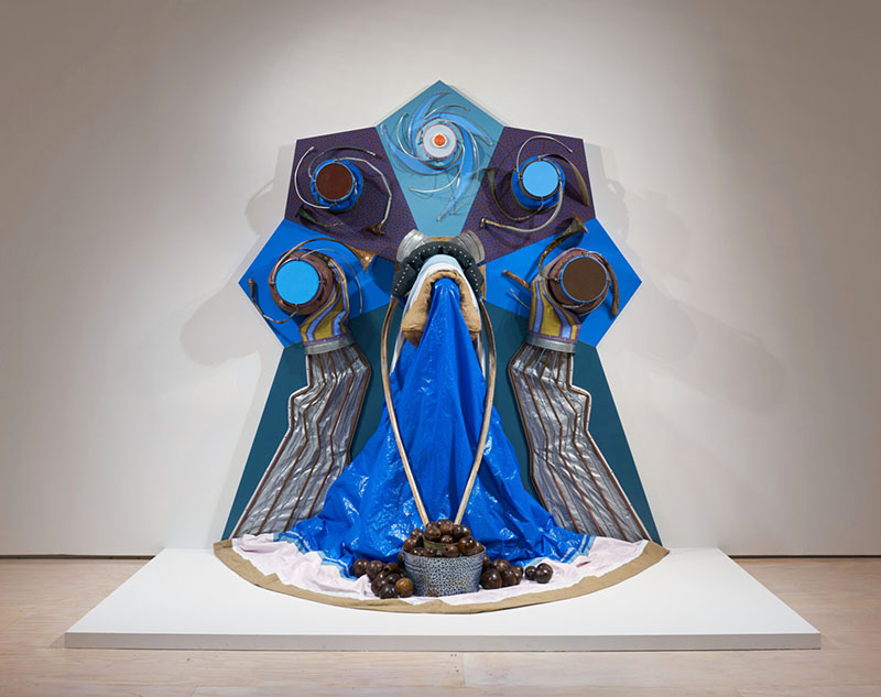 Daniel Lind-Ramos, Baño de María (Bain-marie/The Cleansing). 2018-2022. Assemblage:127 x 120 x 48 inches. ©Daniel Lind-Ramos. Photo: Steven Paneccasio. Courtesy of MoMA PS1.